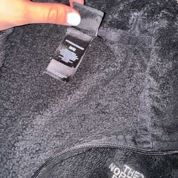 north face zip up - Picture 2 of 2